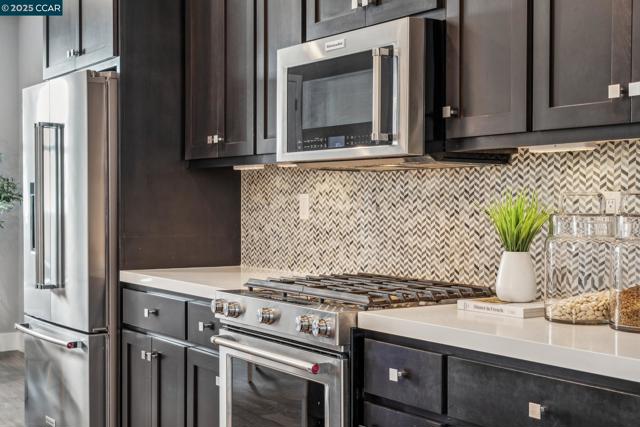 510 Ashton Way, Pleasant Hill CA: https://media.crmls.org/mediaz/bb7a5eae-a7ab-4183-acd3-efd2848fee6b.jpg