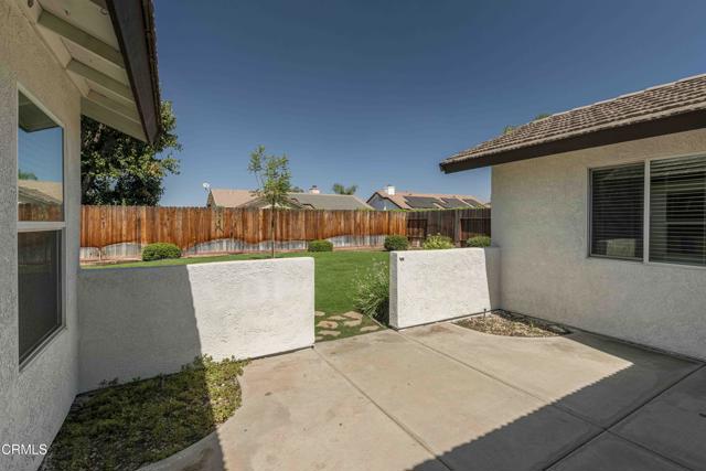 Detail Gallery Image 31 of 39 For 10908 Royal Ascot Ave, Bakersfield,  CA 93312 - 4 Beds | 2 Baths