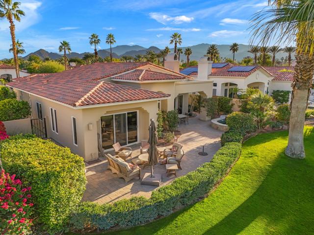 704 Mission Creek Drive, Palm Desert CA: https://media.crmls.org/mediaz/bb7c32ab-6d12-4474-b155-cd11f62c9a89.jpg