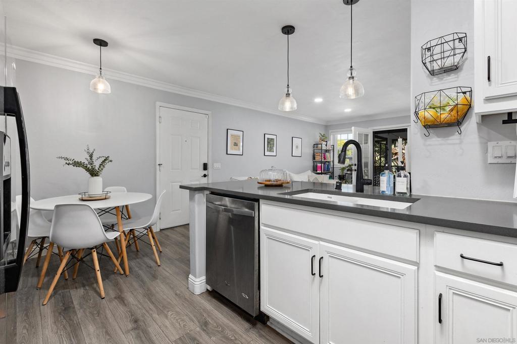 506 Canyon Dr. - photo 9