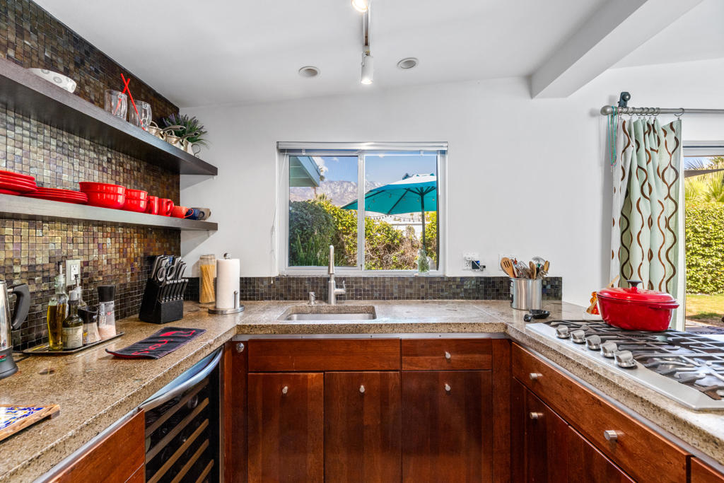 MLS #219129501DA image #13