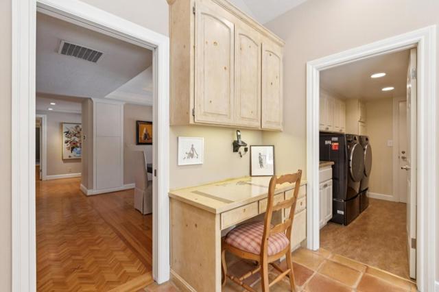 19273 Citrus Lane, Saratoga CA: https://media.crmls.org/mediaz/bb7f002e-58df-473f-9f62-859e8a60ed50.jpg