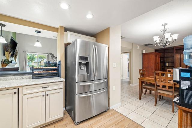 Detail Gallery Image 19 of 66 For 9690 Bundy Dr, Santee,  CA 92071 - 4 Beds | 3 Baths