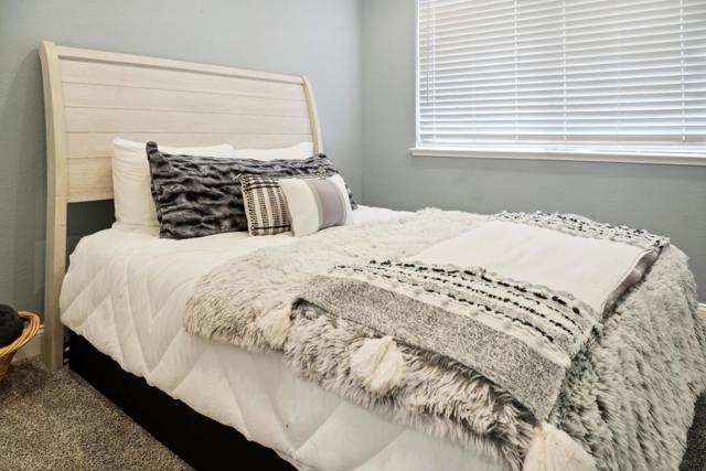 169 Terry Loop, Watsonville CA: https://media.crmls.org/mediaz/bb81b4a5-df69-4fd2-be32-004e6c9a1f53.jpg