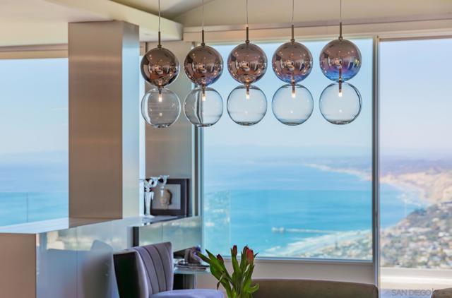 Image 9 of 50 For 2032 Via Casa Alta