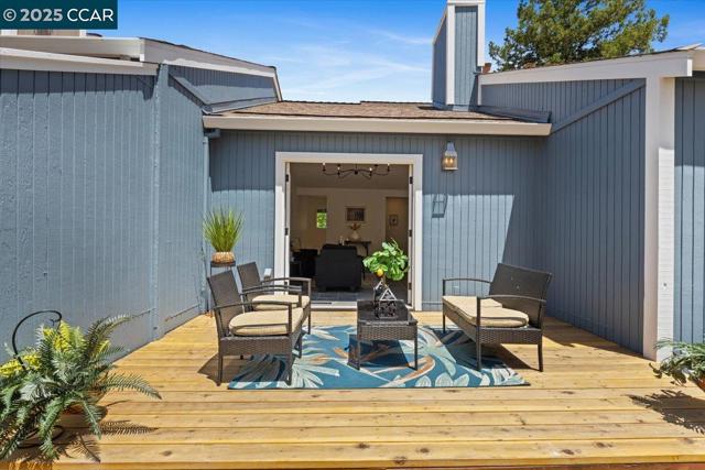 491 Camelback Rd, Pleasant Hill CA: https://media.crmls.org/mediaz/bb82b453-a830-452a-b0f8-c7bf8d532fee.jpg