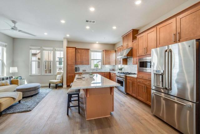 1573 Hidden Creek Lane, Milpitas CA: https://media.crmls.org/mediaz/bb831cfd-4c84-49cc-8f62-0fe59a0528e7.jpg