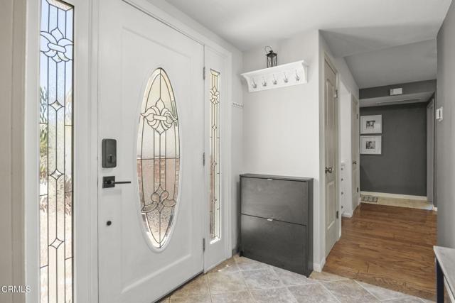 122 Taft Avenue, Ventura CA: https://media.crmls.org/mediaz/bb8434a4-6851-4264-a5a2-a28c0d353370.jpg