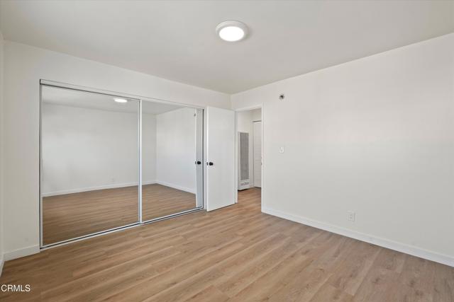 624 Silver Lake Boulevard, Los Angeles CA: https://media.crmls.org/mediaz/bb8490bb-0725-48a6-bcee-622026579856.jpg