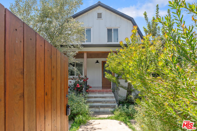 6300 Arroyo Glen Street, Los Angeles CA: https://media.crmls.org/mediaz/bb85efbe-336e-44e5-84cd-b6305c8e32fa.jpg