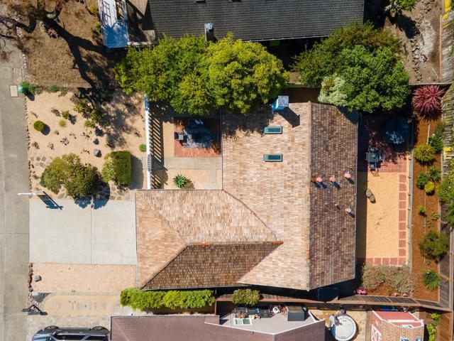 201 Bridgeport Drive, Half Moon Bay CA: https://media.crmls.org/mediaz/bb85f99d-c543-4ed2-a581-75e183f1c221.jpg