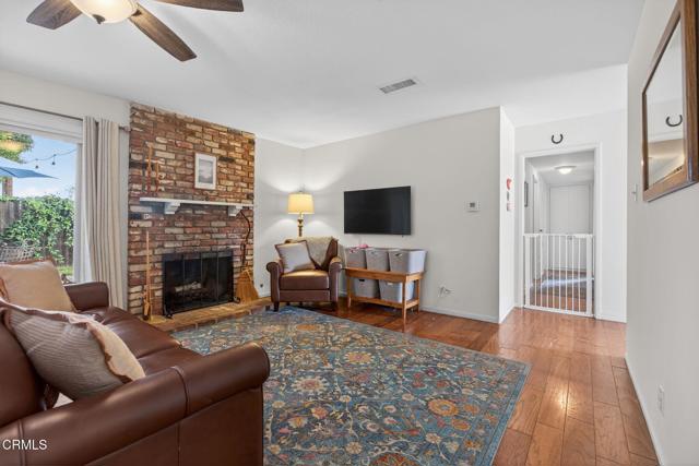 Detail Gallery Image 6 of 27 For 404 Mackay Ave, Ventura,  CA 93004 - 3 Beds | 2 Baths