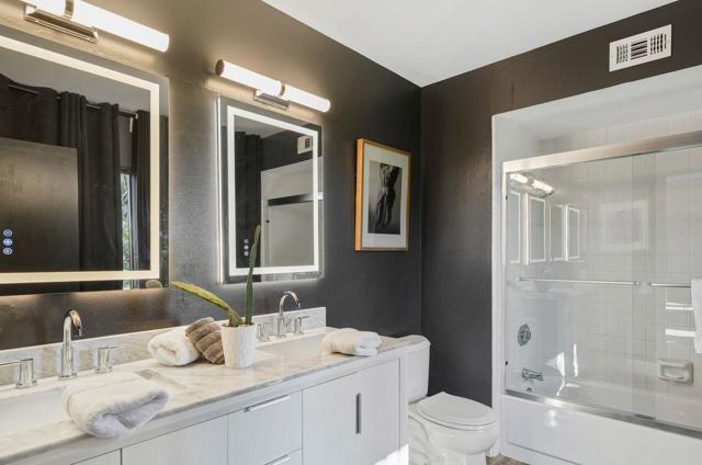 2113 Sunshine Way, Palm Springs CA: https://media.crmls.org/mediaz/bb875bf2-e694-4c47-aebd-925f3bf631d5.jpg