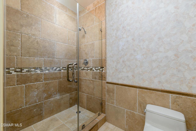 29515 Weeping Willow Drive, Agoura Hills CA: https://media.crmls.org/mediaz/bb883cbe-3970-40e0-b467-fa09fa54e95d.jpg