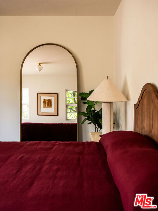 1444 S Sierra Bonita Avenue, Los Angeles CA: https://media.crmls.org/mediaz/bb88d17b-f7bb-45fb-9a4e-7f990b7d078d.jpg