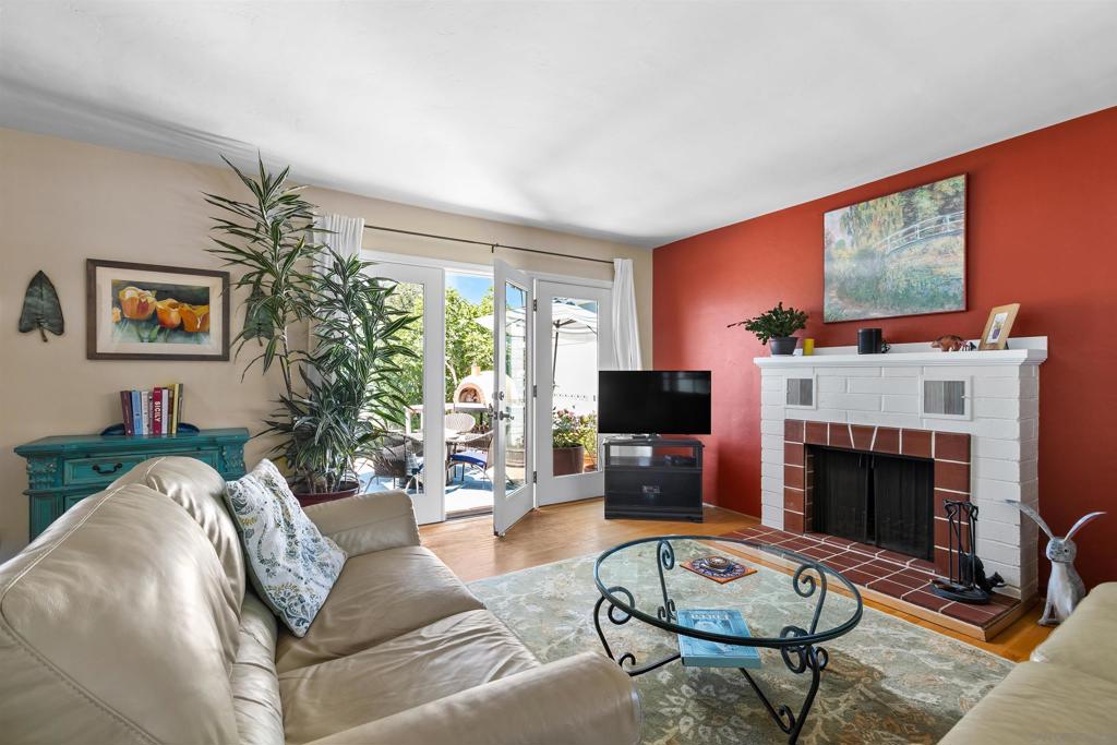 4375 Del Monte - photo 6
