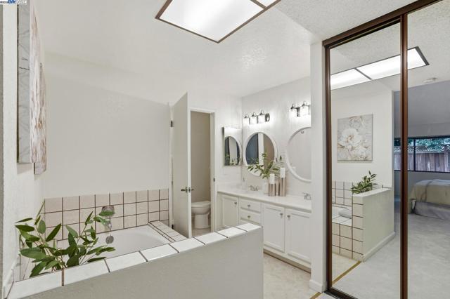 7444 Pecan Court, Pleasanton CA: https://media.crmls.org/mediaz/bb8ad245-7f14-41ba-ac3e-53c553d3a1cf.jpg