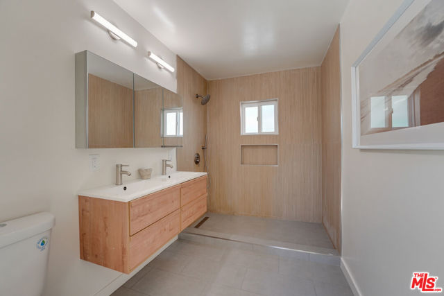 1981 Wilbur Avenue, San Diego CA: https://media.crmls.org/mediaz/bb8b1b28-fcf5-4397-8ea5-27fa2bcd3e9a.jpg