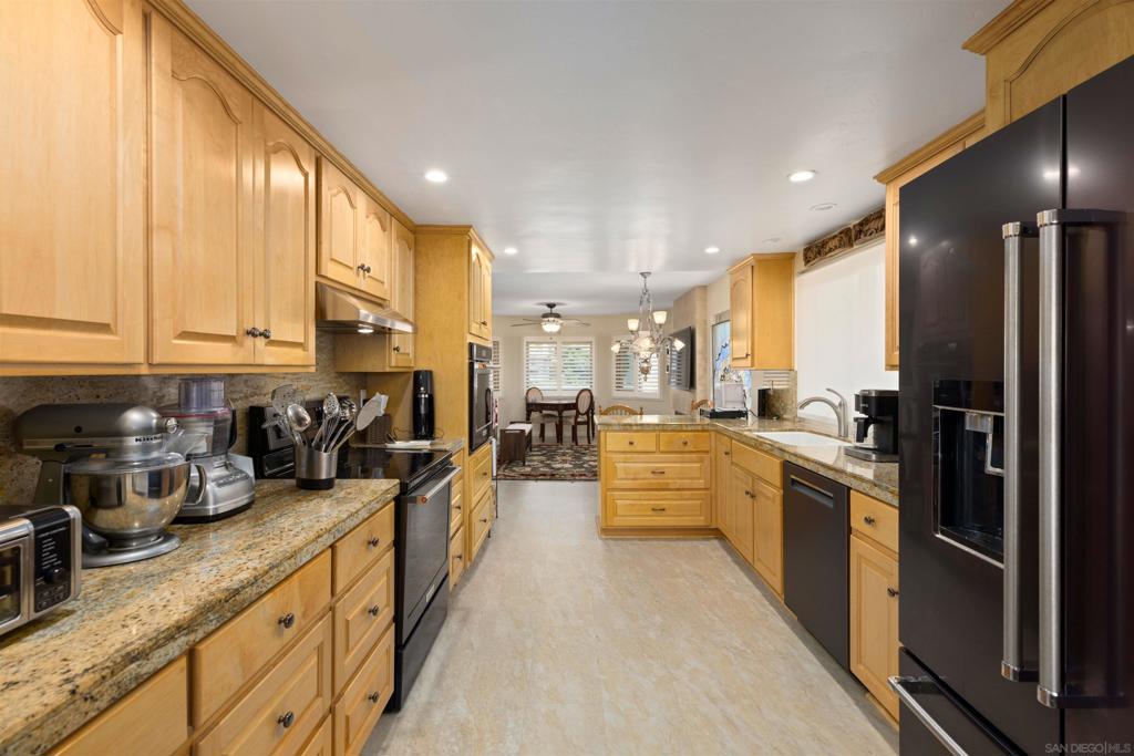 17632 Fonticello Way - photo 13