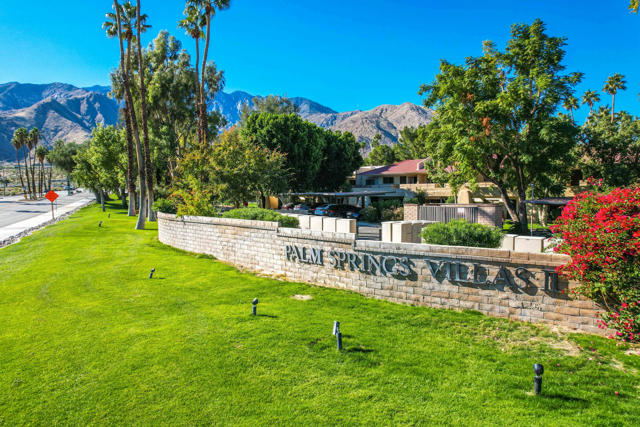 675 N Los Felices W Circle, Palm Springs CA: https://media.crmls.org/mediaz/bb8b7f0f-8210-4fdb-8701-77b9cac644c8.jpg