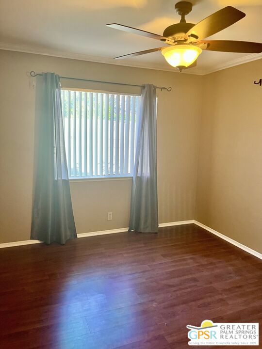 Image 19 of 27 For 40056 Silktree Court