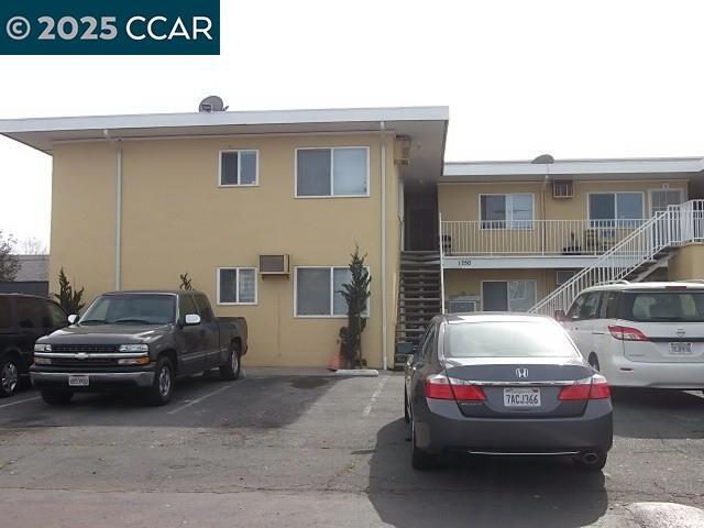1750 Diane Ct, Concord CA: https://media.crmls.org/mediaz/bb8d2ea3-8394-41c4-b08e-0989a0553c1e.jpg