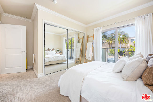 Drew Fenton | 951 Granville Avenue Los Angeles CA | MLS: 7445189 Drew Fenton | 951 Granville Avenue Los Angeles CA | MLS: 7445189