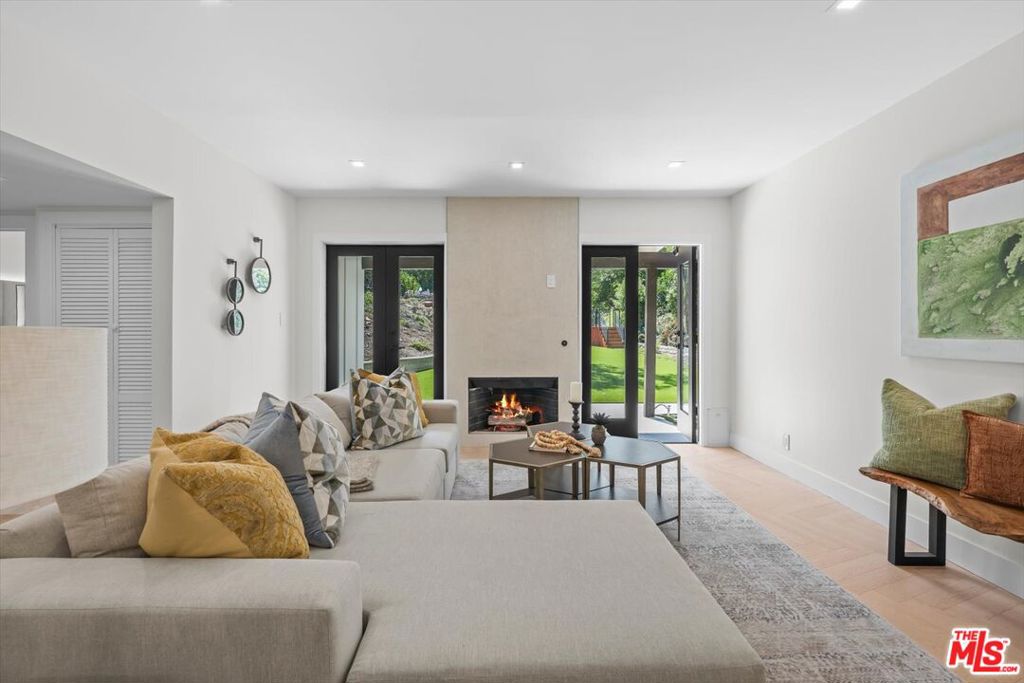 MLS #26845903 image #43