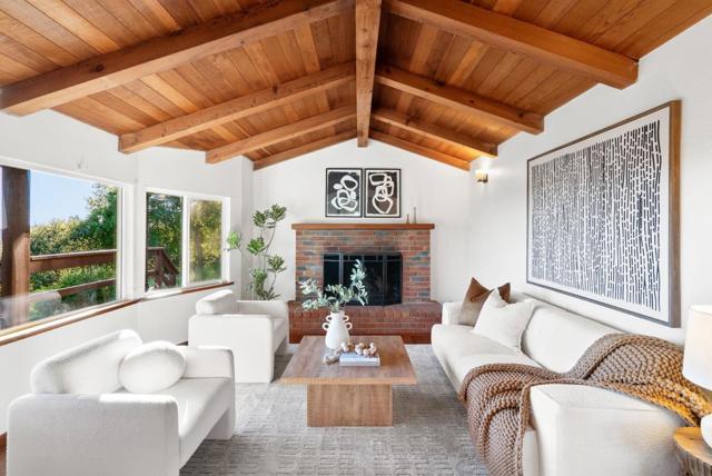 555 Bohnen Road, Santa Cruz CA: https://media.crmls.org/mediaz/bb8e3069-b4f3-487f-ab8a-86b51e4ac187.jpg