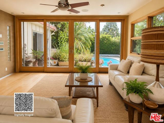 13523 Hartland Street photo 15