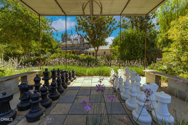 741 Saddle Lane, Ojai CA: https://media.crmls.org/mediaz/bb947e2a-edd4-403a-991a-d35a3e89ecd6.jpg