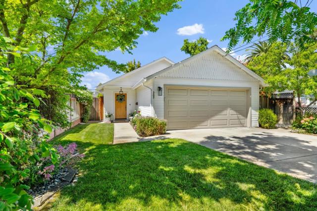 207 Brooklyn Avenue, San Jose CA: https://media.crmls.org/mediaz/bb94d642-cf78-4026-9542-053903da1246.jpg