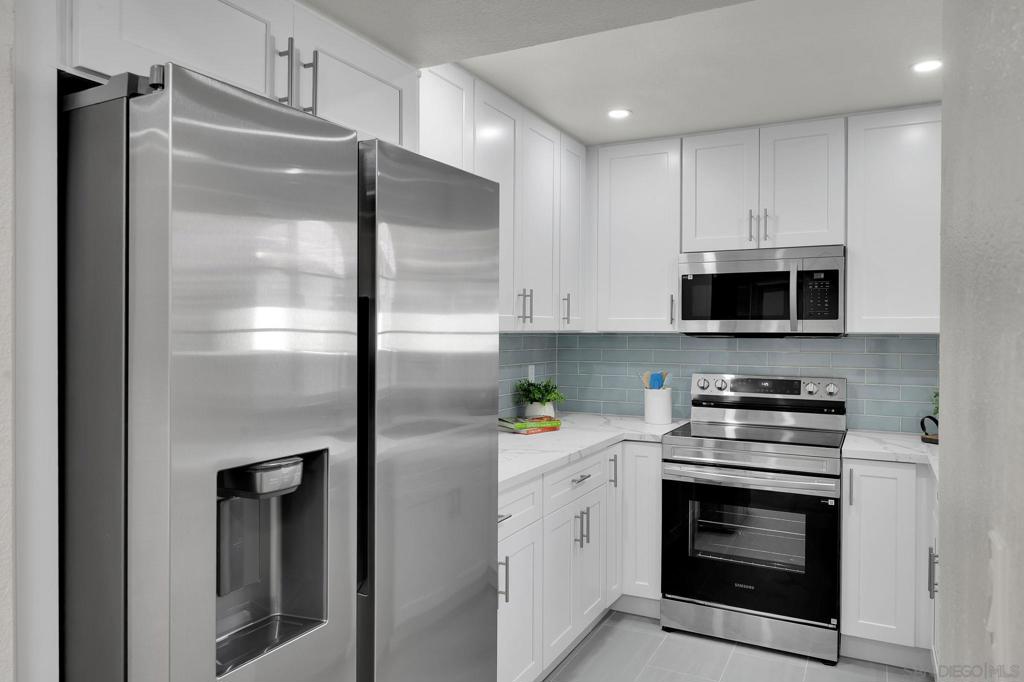 4135 Porte De Merano - photo 8