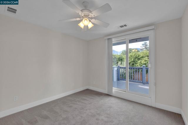 Image 40 of 53 For 367 Mt Washington Way