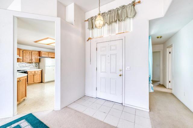 2670 N Katy Avenue, Fresno CA: https://media.crmls.org/mediaz/bb986eb2-a42a-4dbc-99ce-eb3c1ce10990.jpg