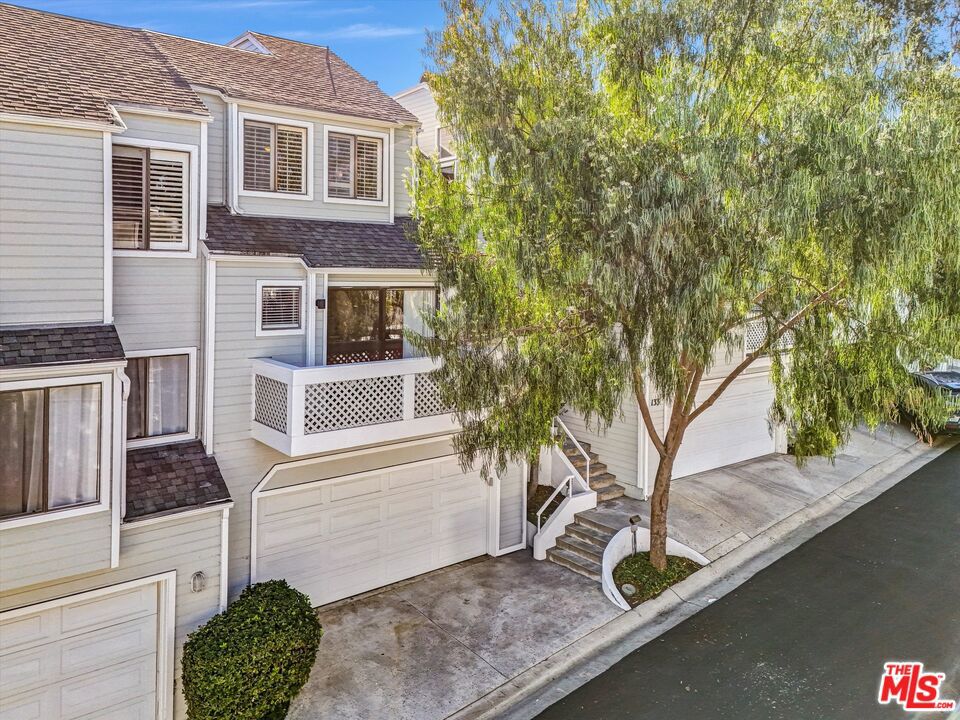 1150 W Capitol Drive #132