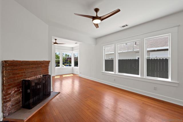 3636 Arizona St, Outside Area (Inside Ca) CA: https://media.crmls.org/mediaz/bb99bdc8-b7fb-418b-8335-58d7f28d9eb2.jpg