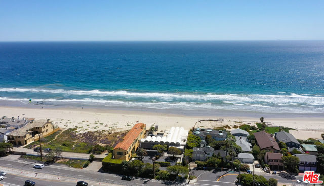 Drew Fenton | 6216 Tapia Drive Malibu CA | MLS: 7427620