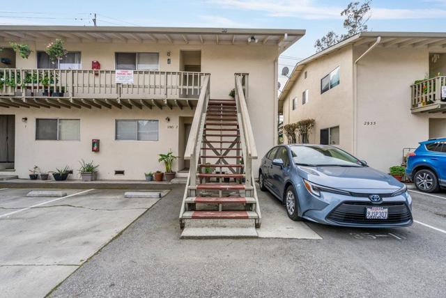 2945 Capitola Road, Santa Cruz CA: https://media.crmls.org/mediaz/bb9a4874-9726-46bb-ac15-f40b8171a08a.jpg