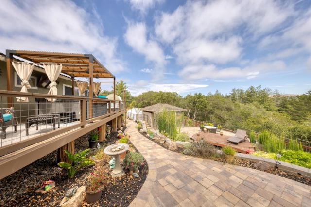 19608 Brentwood Court, Prunedale CA: https://media.crmls.org/mediaz/bb9aafac-c225-4223-a8a8-658dbf9b74ff.jpg