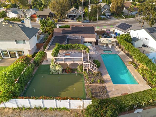 1745 Tamarack Ave, Carlsbad CA: https://media.crmls.org/mediaz/bb9b518b-e7f4-4c61-83ca-ea0193660aed.jpg