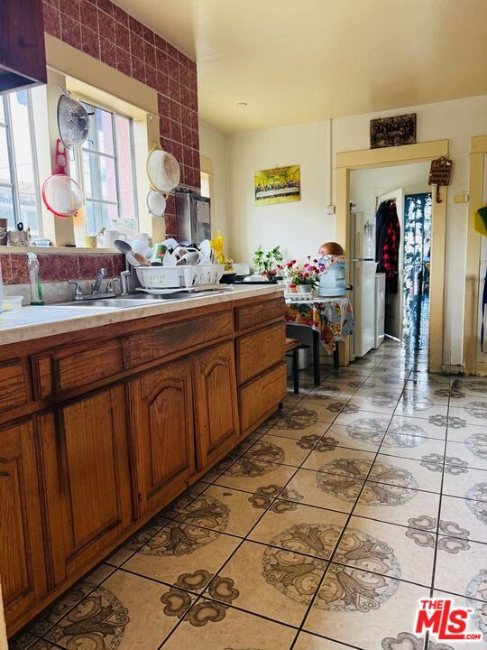 1450 West 67th Street photo 7