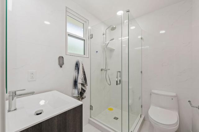 3310 Kenneth Drive, Palo Alto CA: https://media.crmls.org/mediaz/bb9be833-cf26-442e-929e-fc28f525ab9e.jpg
