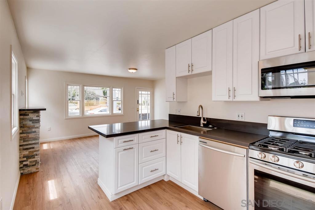 4764 Point Loma Blvd - photo 8