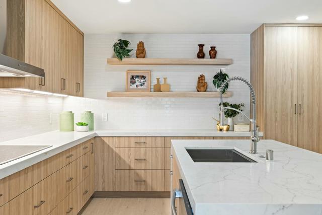 45715 Verba Santa Drive, Palm Desert CA: https://media.crmls.org/mediaz/bb9db230-ae84-459e-b78b-944378d90ff3.jpg