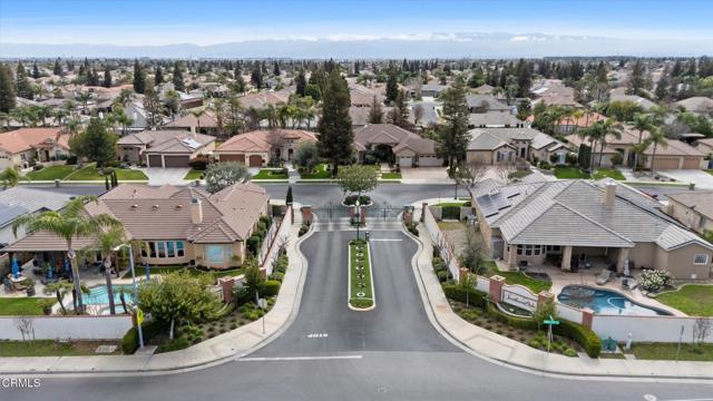 Detail Gallery Image 2 of 38 For 9905 Lightner Way, Bakersfield,  CA 93311 - 3 Beds | 2/1 Baths