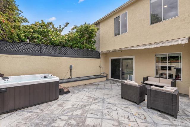3535 Columbia St, San Diego CA: https://media.crmls.org/mediaz/bb9e89dd-caf3-4c7c-b481-feb32a3668b9.jpg