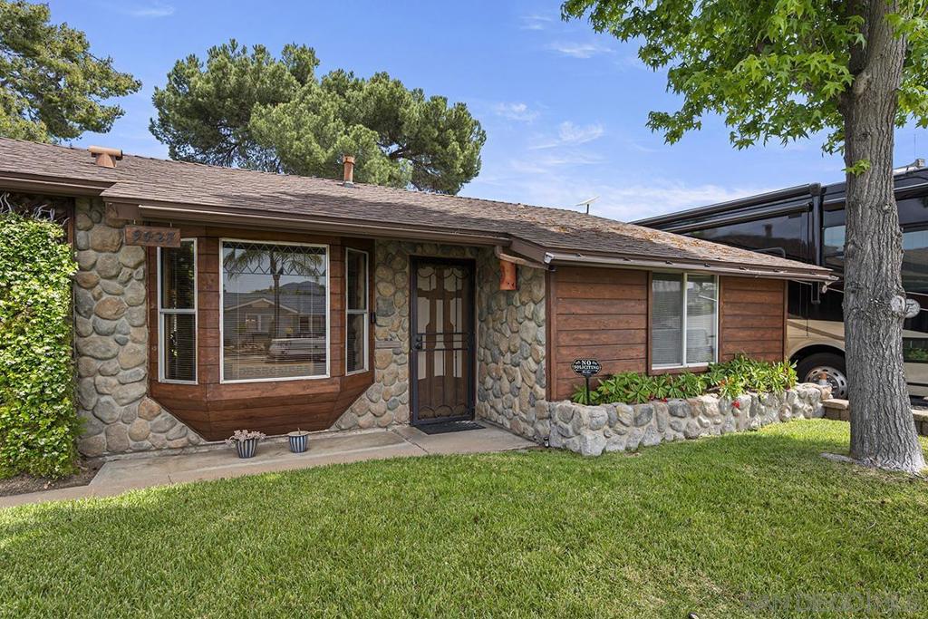 9427 W Heaney Circle