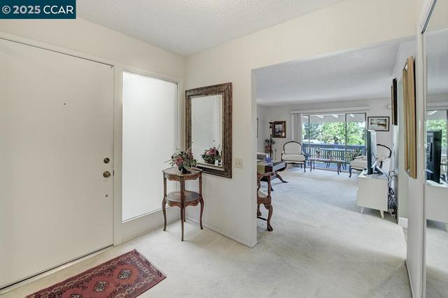 1400 Canyonwood, Walnut Creek CA: https://media.crmls.org/mediaz/bb9eda40-f601-4b76-9b1c-c0800299a648.jpg