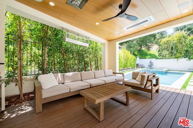 23180 Park Blanco, Calabasas CA: https://media.crmls.org/mediaz/bba19166-6663-4bc3-b752-06d0af2039cf.jpg